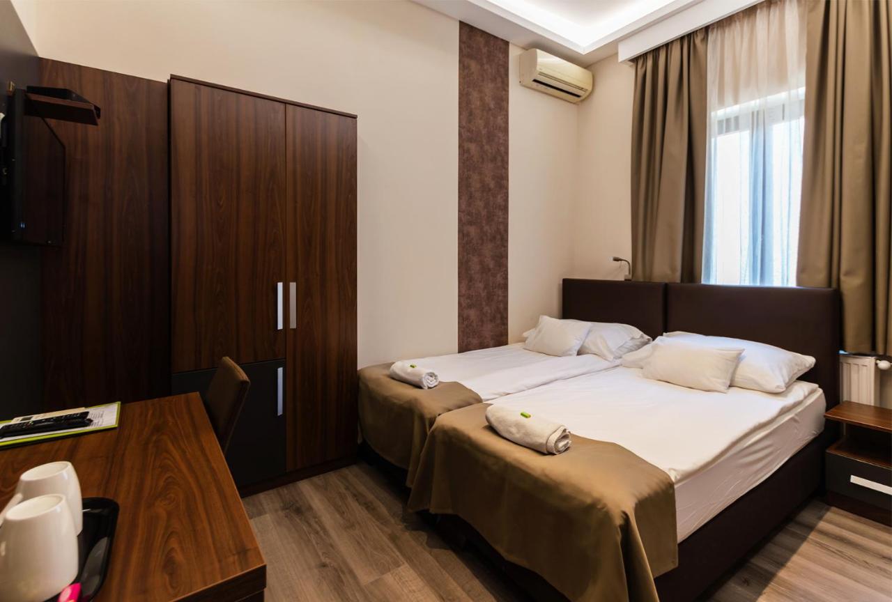 Bed and Breakfast Ven Diofa De Lux Panzio Segedyn Zewnętrze zdjęcie