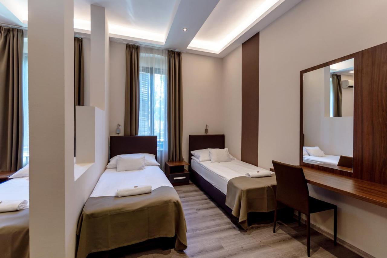 Bed and Breakfast Ven Diofa De Lux Panzio Segedyn Zewnętrze zdjęcie