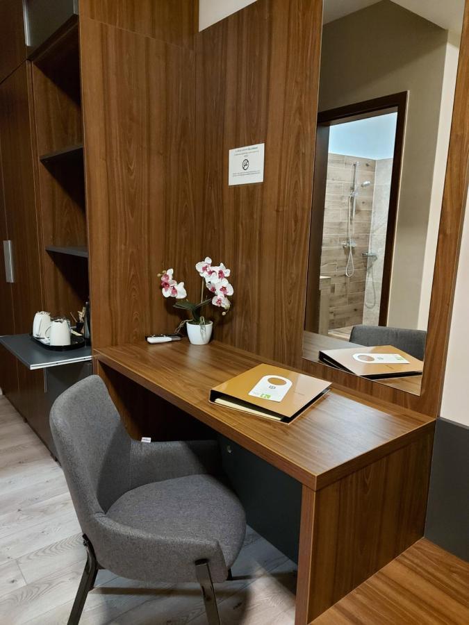 Bed and Breakfast Ven Diofa De Lux Panzio Segedyn Zewnętrze zdjęcie