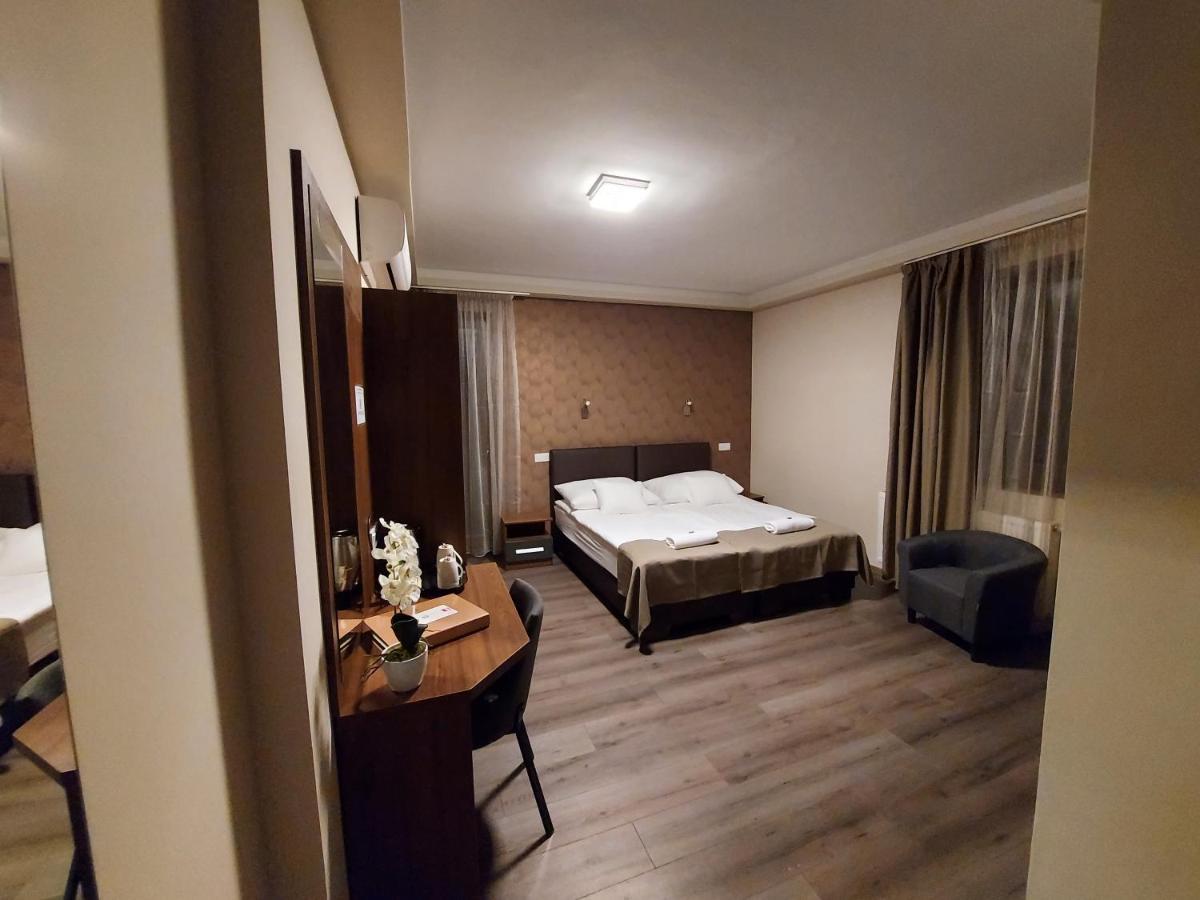 Bed and Breakfast Ven Diofa De Lux Panzio Segedyn Zewnętrze zdjęcie